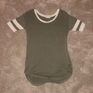 ultra flirt green tee